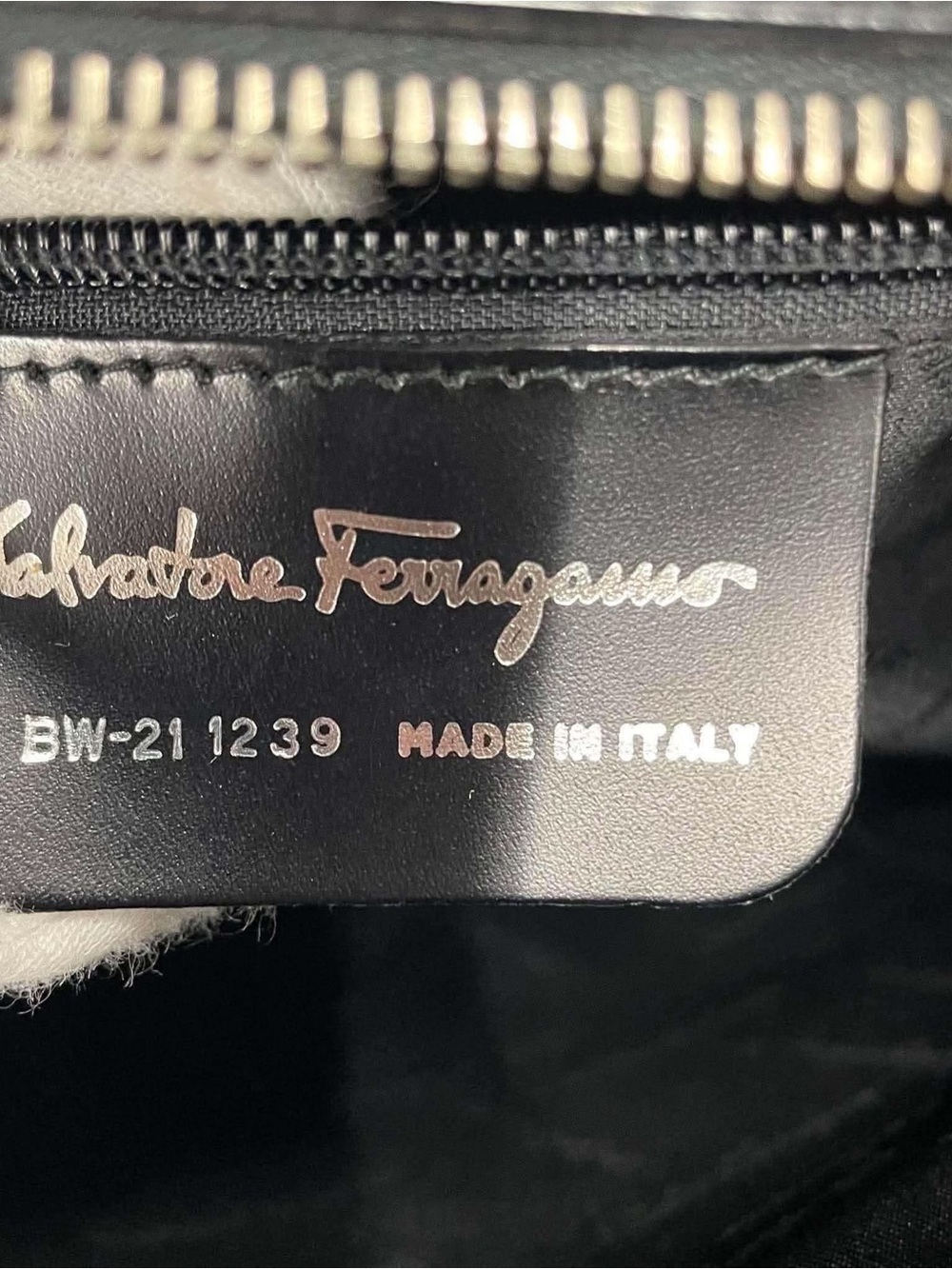 Salvatore Ferragamo Gancini Bowling Bag - Picture 5 of 7